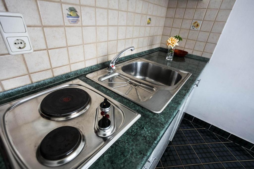 Apartments Rajna Zaboric Oda fotoğraf